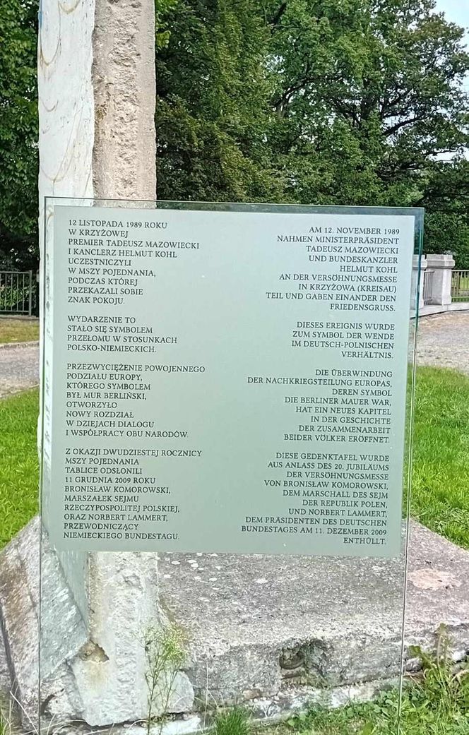 Dolnośląska Krzyżowa. Miejsce, które stało się symbolem dialogu i pojednania  