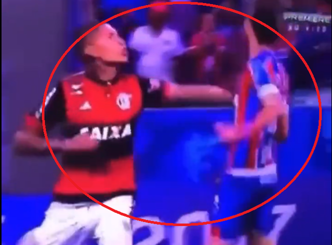Prawdziwe kuriozum na boisku! Za to powinien dostać Oscara, szokujące zachowanie [WIDEO]