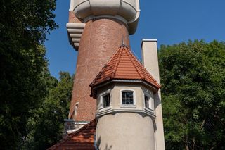 Zabytkowa wieża jak z bajki. Atrakcja turystyczna na Mazurach odzyskała dawny blask