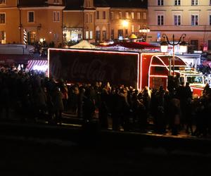 Ciężarówka Coca-Coli w Lublinie! Miasto jeszcze nigdy nie wyglądało tak magicznie! [ZDJĘCIA]