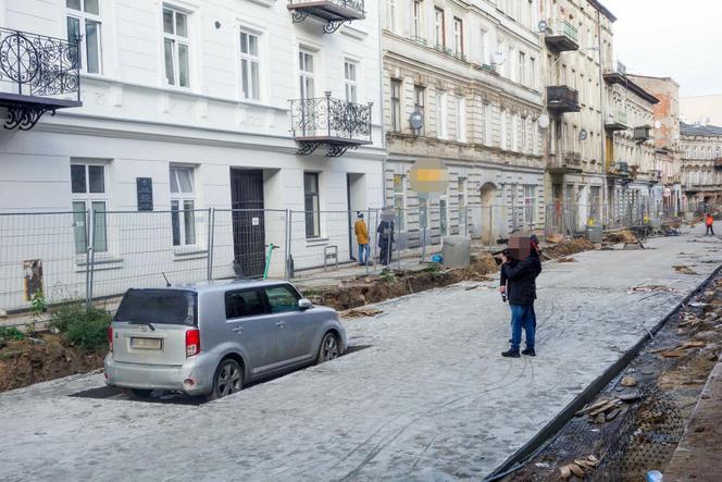 W Tarnowskich Górach betonowali samochody, nim to się stało modne w Łodzi...