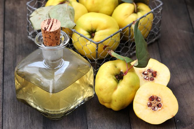 Jak zrobić nalewkę z pigwy? Przepis na pigwówkę domowej roboty