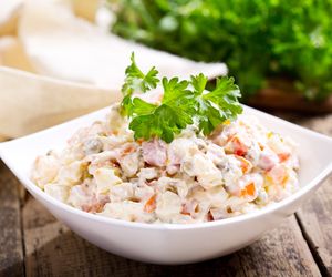 Sałatka jarzynowa: kalorie, wartości odżywcze 