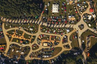 MotoClassic Wrocław 2025. Ponad 500 unikatowych aut w jednym miejscu! Co trzeba wiedzieć? 