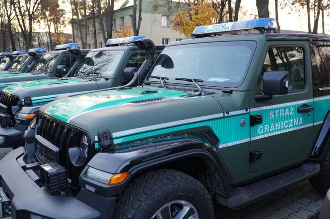 Straż Graniczna otrzyma nowe samochody do patrolowania trudnych terenów [ZDJĘCIA]
