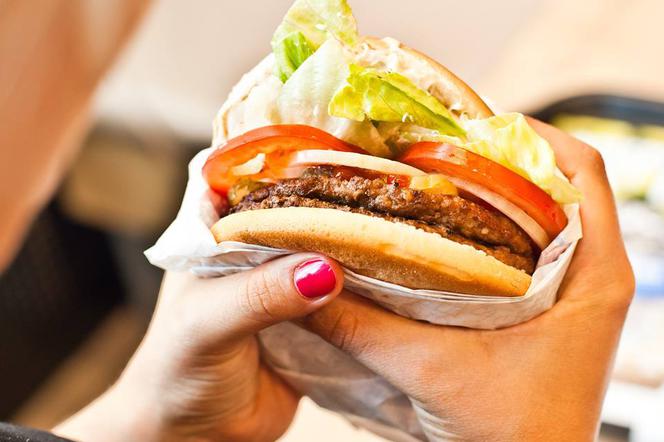 Koniec hamburgerów w McDonald's i Burger King?! Właściciele wielkich firm zapowiadają rewolucje!