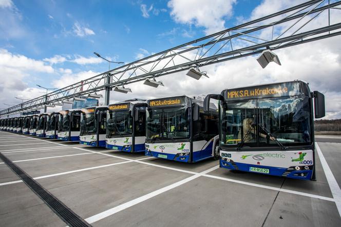 Ile zarabia kierowca autobusu w Krakowie?