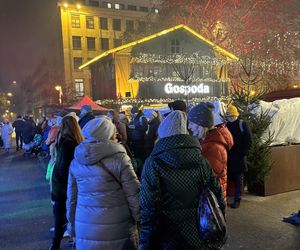 Kolędowanie na placu Wolności