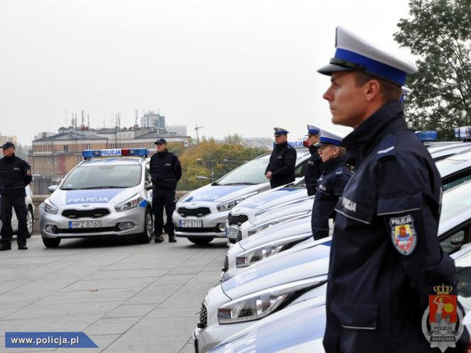 Nowe radiowozy Kia Cee'd dla warszawskiej policji