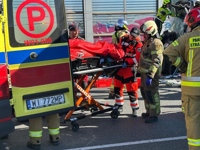 Na trasie S2 w rejonie Ursusa doszło do poważnego wypadku