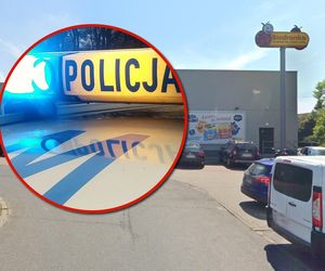 Makabryczne odkrycie przed Biedronką. Mężczyzna zmarł w zaparkowanym samochodzie