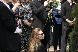 Agata Buzek na pogrzebie