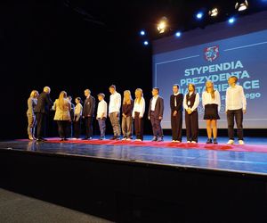Blisko 700 najzdolniejszych siedleckich uczniów z nagrodami za dokonania w nauce!