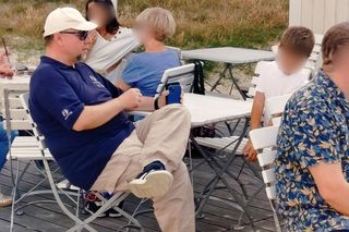 Weekendowy kamuflaż ministra