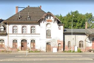 Dworzec w Leśnej przed remontem