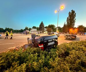 Kierowca wywrotki taranował wszystko na swojej drodze. Nieoczekiwany zwrot.