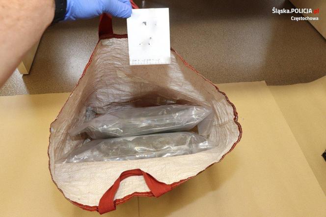 Policja z Częstochowy przejęła 11,5 kg marihuany 