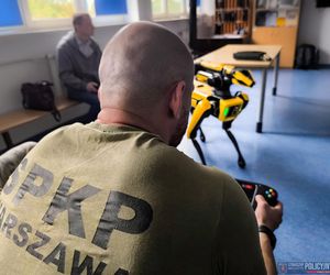 Ma cztery łapy, stalowe serce i właśnie podał łapę policjantowi. „Robopies” nowym hitem w służbach