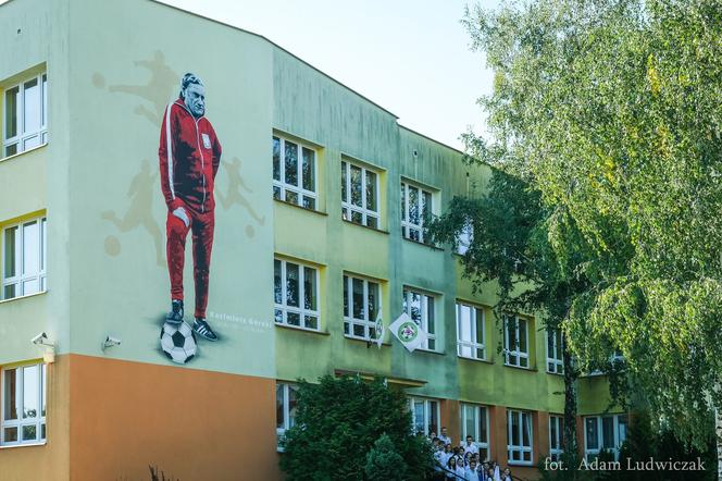 Nowy mural w Białymstoku upamiętnia legendę sportu