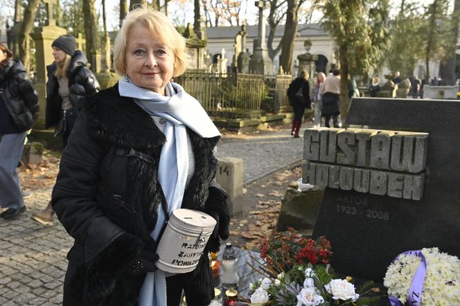 Gwiazdy kwestują na Powązkach