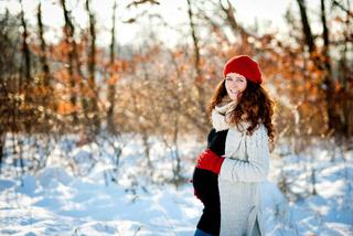 W ciąży zimą: jak pielęgnować skórę?