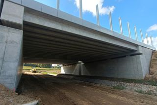 Niedaleko Białegostoku nowa droga pnie się w górę! To kolejny odcinek S19 na Podlasiu