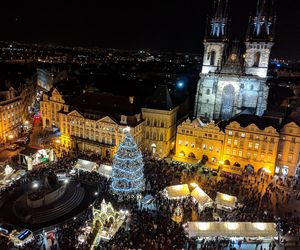 Jarmak Bożonarodzeniowy w Pradze.