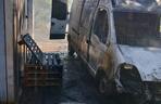 Pożar samochodów we Wrzosowej. Ogniem objęte były samochód osobowy i dostawczy