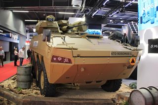 MSPO 2025: Rosomak-L