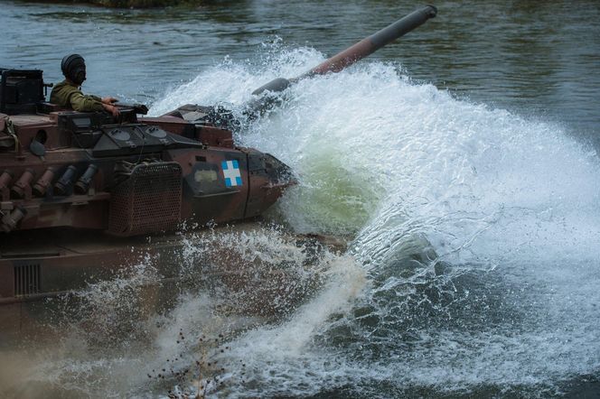 Ponad 400 nowych wozów bojowych i modernizacja czołgów. Niemcy kuszą Grecję