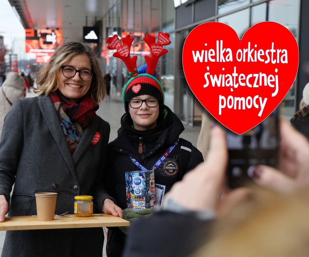 Warszawa. Wolontariusze WOŚP w centrum Warszawy