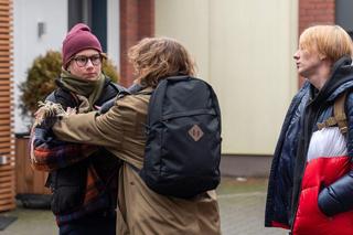 Barwy szczęścia, odc. 3015. Aleks (Hubert Wiatrowski), Jacek (Aleksander Szeląg), Julek (Kacper Krasowski)