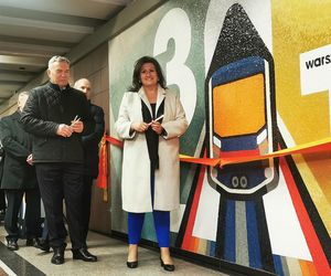 30 lat metra w Warszawie. Odsłonięcie mozaiki