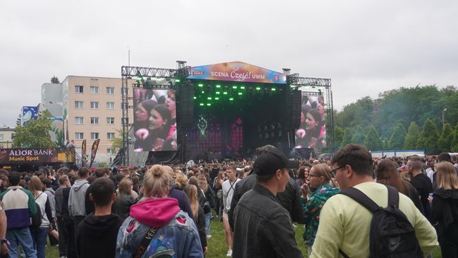 Kortowiada 2025. Koncerty na Plaży Kortowskiej przyciągnęły tłumy. Tak wyglądał drugi dzień imprezy!