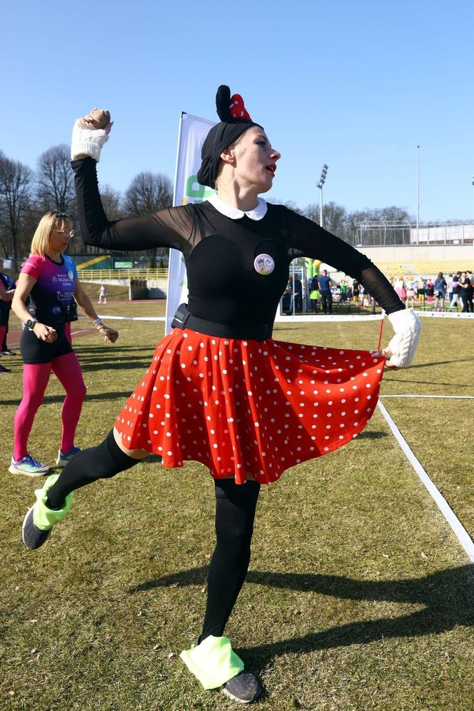  Dzień Kobiet w Rajtuzach to sukces. Piękna pogoda, tłumy kobiet to idealny przepis na celebrację święta w Rybniku ZDJĘCIA