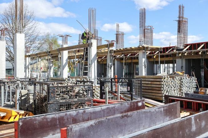 Kulturoteka w Wesołej – budowa w kwietniu 2025 r.