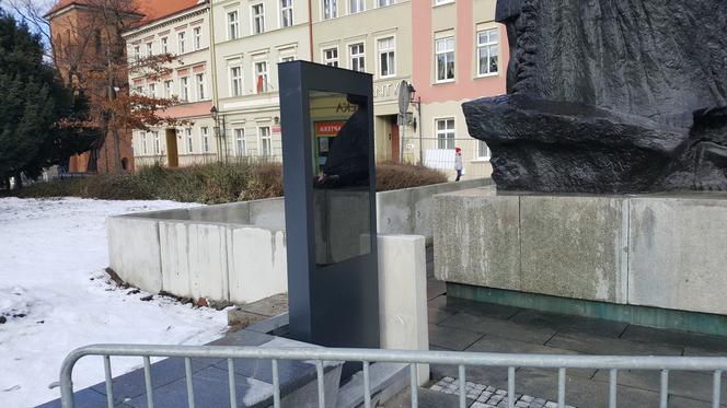 Stary Rynek w Bydgoszczy pięknieje w oczach. Zaglądamy na plac budowy! [ZDJĘCIA]