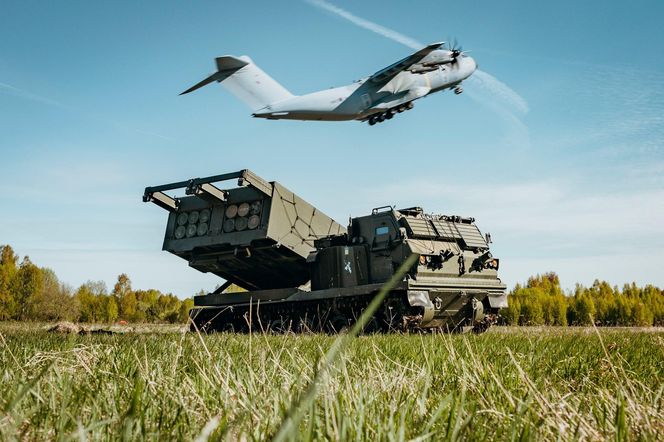 M270 Multiple Launch Rocket System