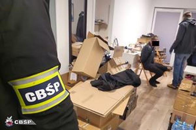 Jedna z największych akcji w historii CBŚP! Przestępcy produkowali i sprzedawali fałszywe produkty lecznicze