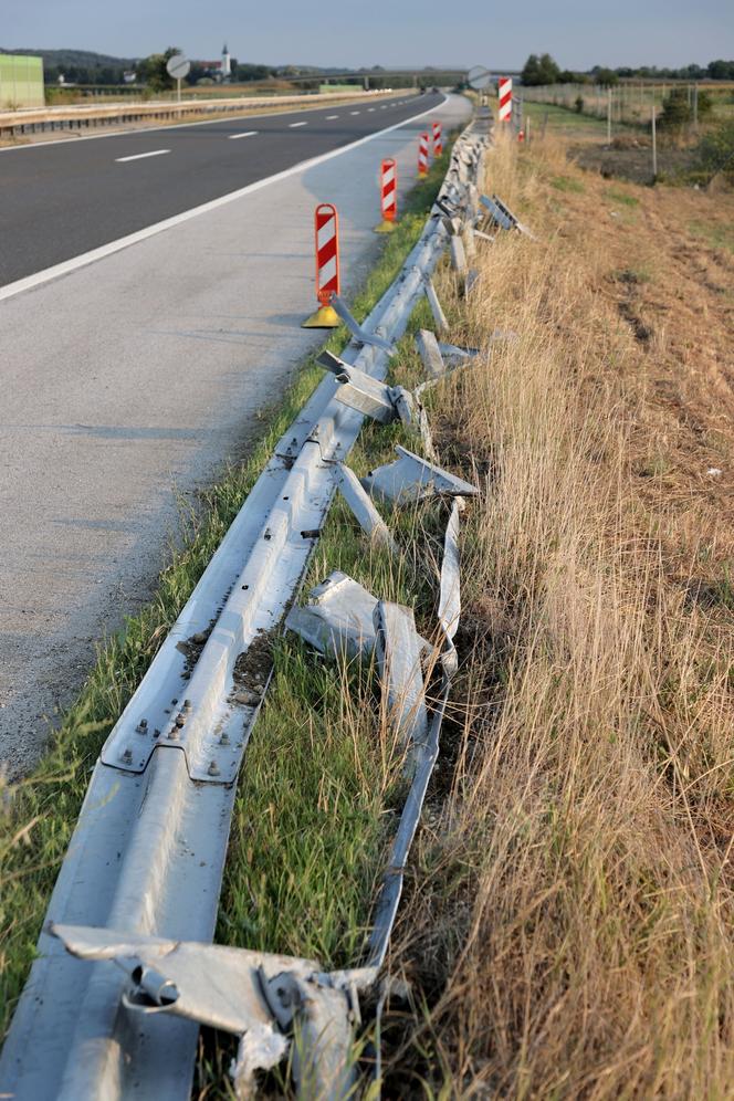 Na ziemi leży różaniec i pudełko z Matką Boską. Wstrząsający obraz po katastrofie autokaru na Chorwacji