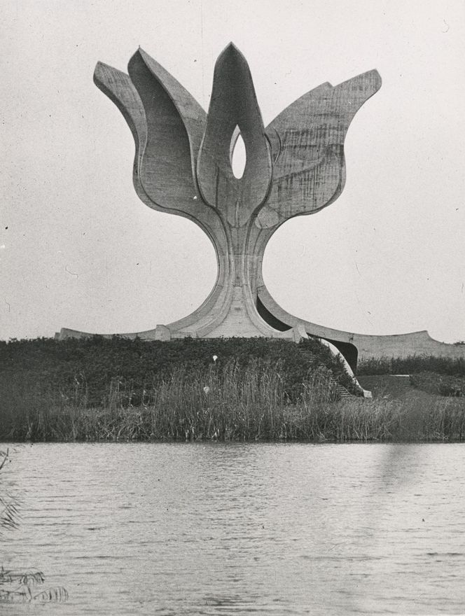 Pomnik ofiar obozu koncentracyjnego, Jasenovac (Chorwacja, dawna Jugosławia)