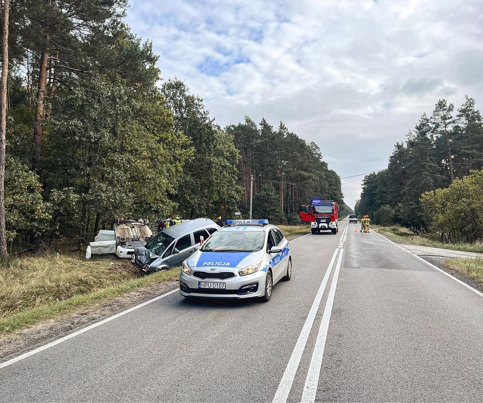 Wypadek na krajowej ''jedenastce''. Trzy osoby trafiły do szpitala