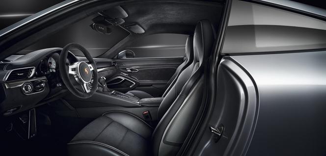 Porsche 911 GTS
