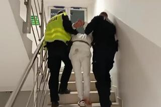 Pościg za pijanym 18-latkiem w Piasecznie. Policjanci staranowali jego auto!