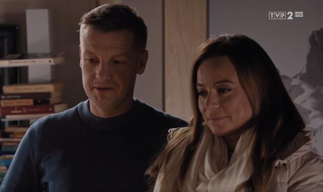 M jak miłość odc. 1584. Magda (Anna Mucha), Paweł (Rafał Mroczek)