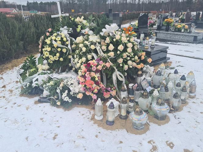 Widełka. Emilia zginęła w wypadku pociągu. Miała tylko 17 lat [GALERIA]