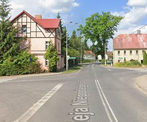 Żórawina: prawa miejskie w latach 1272- przed 1400