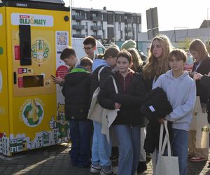 Olejomat w Pile! Nowe urządzenie „połyka” tłuszcz i rozdaje nagrody
