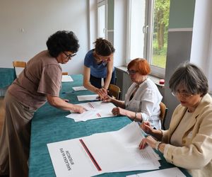 Wybory prezydenckie 2025. Tak głosują Polacy