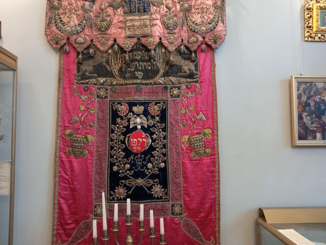 Synagoga w Lesznie
